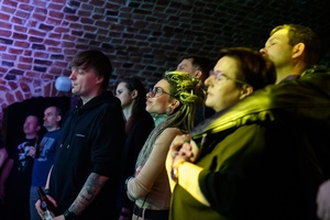 Publiczność na koncercie Dziwnej Wiosny