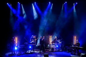 Koncert: Fisz Emade Tworzywo - Na scenie zespół Fisz Emade Tworzywo