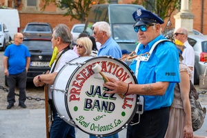 Starówka Jazz Festival - 7.07.2023 - Parada nowoorleańska. Przejście z Rynku do Amfiteatru letniego