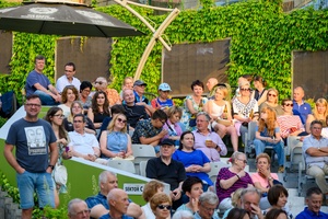 Starówka Jazz Festival - 7.07.2023 - Publiczność w Amfiteatrze Letnim