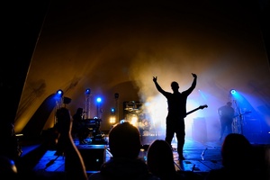 Był Sobie Blues - 11.08.2023 - Zespół Ørganek grający koncert na amfiteatralnej scenie