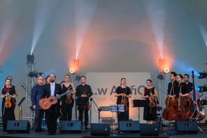 Koncert "Spanish Night" - Polish Art Philharmonic ft. Tomasz Radziszewski - Przywitanie muzyków.