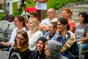 Szanty na Starówce - 26.08.2023 - Publiczność podczas koncertu "Szanty na Starówce"