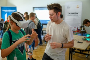 Festiwal Nauki i Techniki - Dzień I - wykłady i pokazy naukowe w Pasażu Odkryć