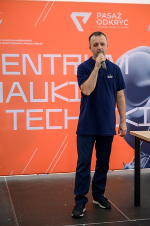 Festiwal Nauki i Techniki - Dzień I - wykłady i pokazy naukowe w Strefie Nauki i Techniki - Rynek