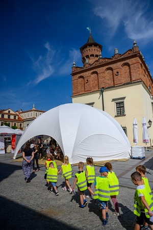 Festiwal Nauki i Techniki - Dzień I - wykłady i pokazy naukowe w Strefie Nauki i Techniki - Rynek
