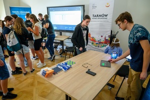 Festiwal Nauki i Techniki - Dzień I - wykłady i pokazy naukowe w Pasażu Odkryć