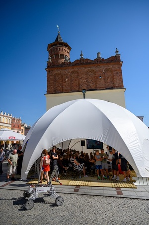 Festiwal Nauki i Techniki - Dzień I - wykłady i pokazy naukowe w Strefie Nauki i Techniki - Rynek