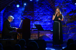 Koncert: Opowieści Wigilijne - Agnieszka Wilczyńska - wokal, Andrzej Jagodziński - pianino