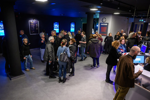 Koncert: Soyka Kwartet - Publiczność w hallu kina Marzenie