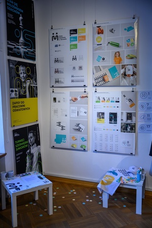 Wernisaż wystawy Przeskok - Prace dyplomowe studentów Wydziału Sztuki Akademii Tarnowskiej eksponowane w Galerii TCK