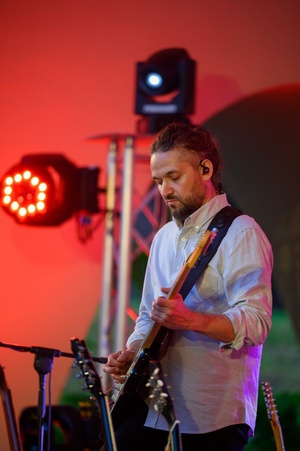 38. TNF - Dzień 1 (31.05.2024) - Na amfiteatralnej scenie gitarzysta Marcin Gałązka