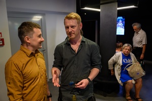 38. TNF - Dzień 5 (4.06.2024) - W holu Marzenia dyr. artystyczny 38. TNF w dyskusji z aktorem Cezarym Łukaszewiczem