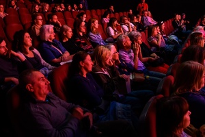 38. TNF - Dzień 5 (4.06.2024) - Widzowie w sali kinowej podczas spotkania z twórcami