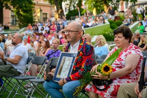 ZDEARZENIA 2024 - Gala Nagród Miasta Tarnowa - Wśród publiczności Tomasz Sobczak z nagrodą