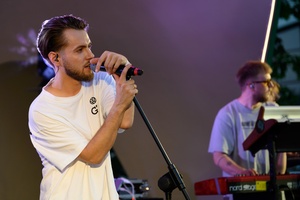 ZDEARZENIE 2024 - Koncert: YASNO, MEEK, OH WHY? - Na scenie Meek, Oh Why?