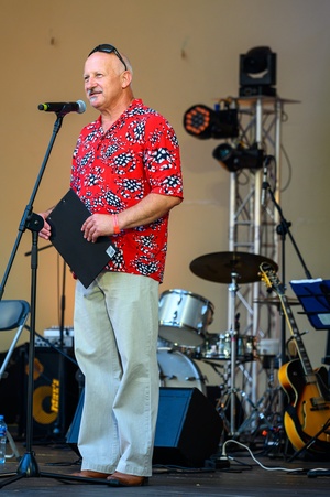 Starówka Jazz Festival - 12.07.2024 r. - Rozpoczęcie koncertu w Amfiteatrze.