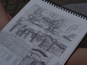 Wakacje z otwARTą: Kurs rysunku i malarstwa - Prace uczestników powstałe podczas warsztatów.