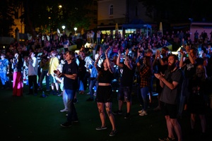 Był Sobie Blues - 9.08.2024 - Publiczność żywo reagująca podczas występu Zeppelinians