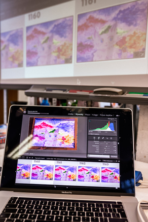 Wakacje z otwARTą: Warsztaty animacji poklatkowej - Fotografowanie prac plastycznych.