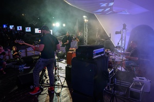 Szanty na Starówce - 24.08.2024 - Na amfiteatralnej scenie zespół Glassgo