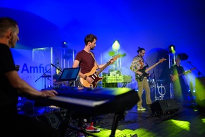 Koncert: Rock na Starówce - Na scenie zespół Pawła Mazura