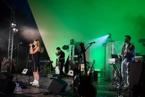 Koncert: Rock na Starówce - Na amfiteatralnej scenie zespół Wasabi