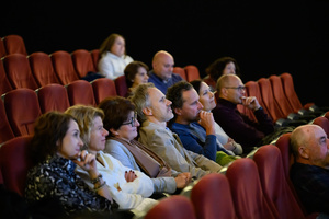 100-lecie kina Marzenie - „Deszczowa piosenka" - Publiczność podczas spotkania z krytykami filmowymi