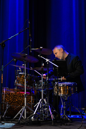 Jazzowa Jesień: Grażyna Auguścik Group - Sebastian Frankiewicz podczas koncertu Grażyny Auguścik Group