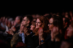 Koncert: Mikromusic Trio - Publiczność podczas koncertu Mikromusic Trio
