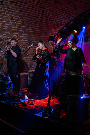 Koncert: Dikanda - Dikanda na scenie Piwnic TCK