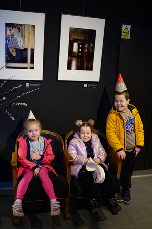 Rozmarzone poranki: Nowe przygody Misia Uszatka - Uczestnicy Rozmarzonych poranków w holu kina Marzenie