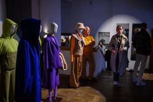 Wystawa: Oczopląs - Uczestnicy wystawy "Oczopląs"