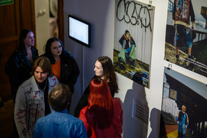 Wystawa: Oczopląs - Uczestnicy wystawy "Oczopląs"