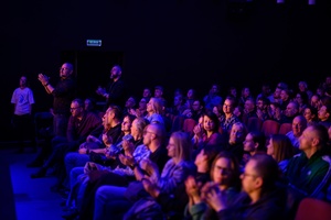 Koncert: Fisz Emade Tworzywo - Tarnowska publiczność zasłuchana w koncercie