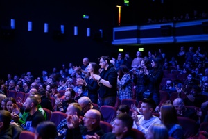 Koncert: Fisz Emade Tworzywo - Tarnowska publiczność owacjami nagradza zespół brawami