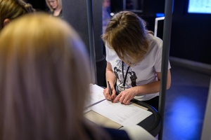 39. TNF - Dzień 1 (30.05.2025) - Punkt akredytacyjny w hallu Marzenia