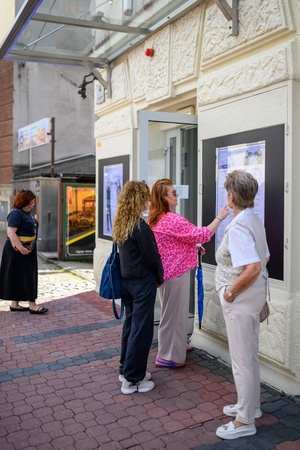 39. TNF - Dzień 2 (31.05.2025) - Festiwalowa publiczność przed kinem