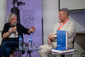 39. TNF: Dzień 4 (2.06.2025) - Jerzy Armata odpowiadający na pytania publiczności podczas spotkania "Anima. Mistrzowie polskiej animacji" w Galerii TCK