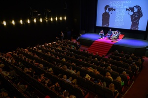 39. TNF: Dzień 6 (4.06.2025) - Na scenie Marzenia od lewej: Kuba Armata, scenarzysta Grzegorz Łoszewski, aktor Marcin Dorociński podczas spotkania z publicznością po projekcji filmu "Minghun"