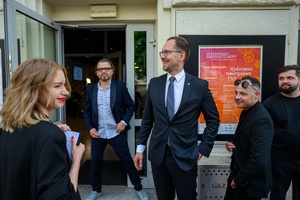 39. TNF: Gala Wręczenia Nagród (7.06.2025) - Przed kinem prezydent Tarnowa Jakub Kwaśny