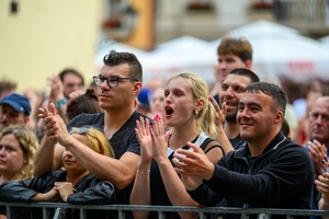 ZDEARZENIA 2025: Dikanda, Ania Karwan