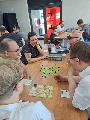 Turniej eliminacyjny Carcassonne 2025 - Gracze podczas rozgrywki turniejowej