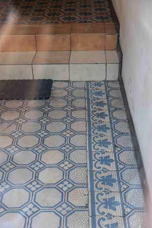 Spójrz pod nogi - opowieści z poziomu tarnowskich posadzek - Posadzka