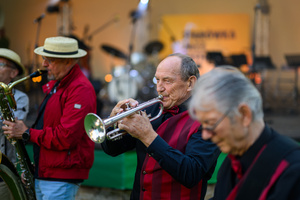 Starówka Jazz Festival 2025 - Koncert I - Parada nowoorleańska na amfiteatrze letnim.