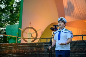 Szanty na Starówce: Kliper Marzenie, North Cape - Laureat przeglądu wokalnego Tarnów Ma Głos występujący w nagrodę na Szantach na Starówce