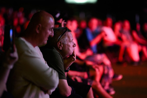 Rock na Starówce - Amfiteatralna publiczność podczas koncertu