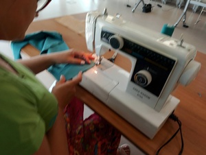 Twoja poduszka ZAFU - Uczestniczka podczas warsztatów