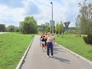 Wakacyjne senso-warsztaty - Uczestnicy podczas warsztatów