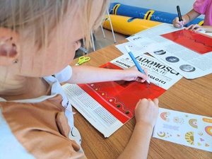 Wakacyjne senso-warsztaty - Uczestnicy podczas warsztatów